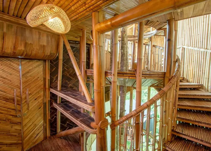 Villa Cliffside Bamboo Treehouse With Heated Pool And View