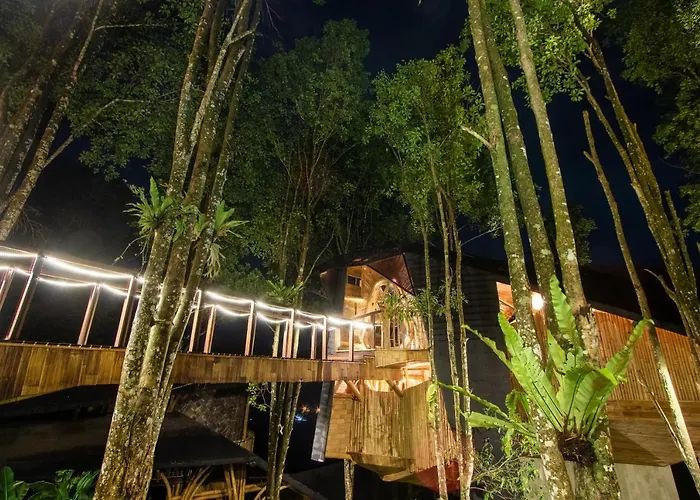 Cliffside Bamboo Treehouse With Heated Pool And View Villa *